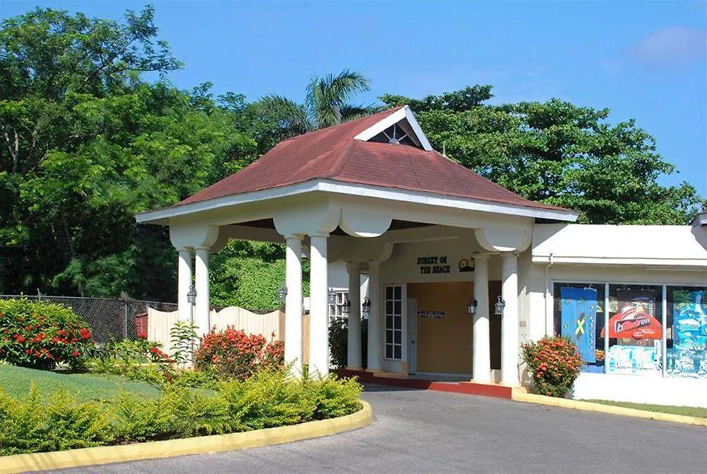 ** Hotel Coral Seas Beach Negril Jamaica