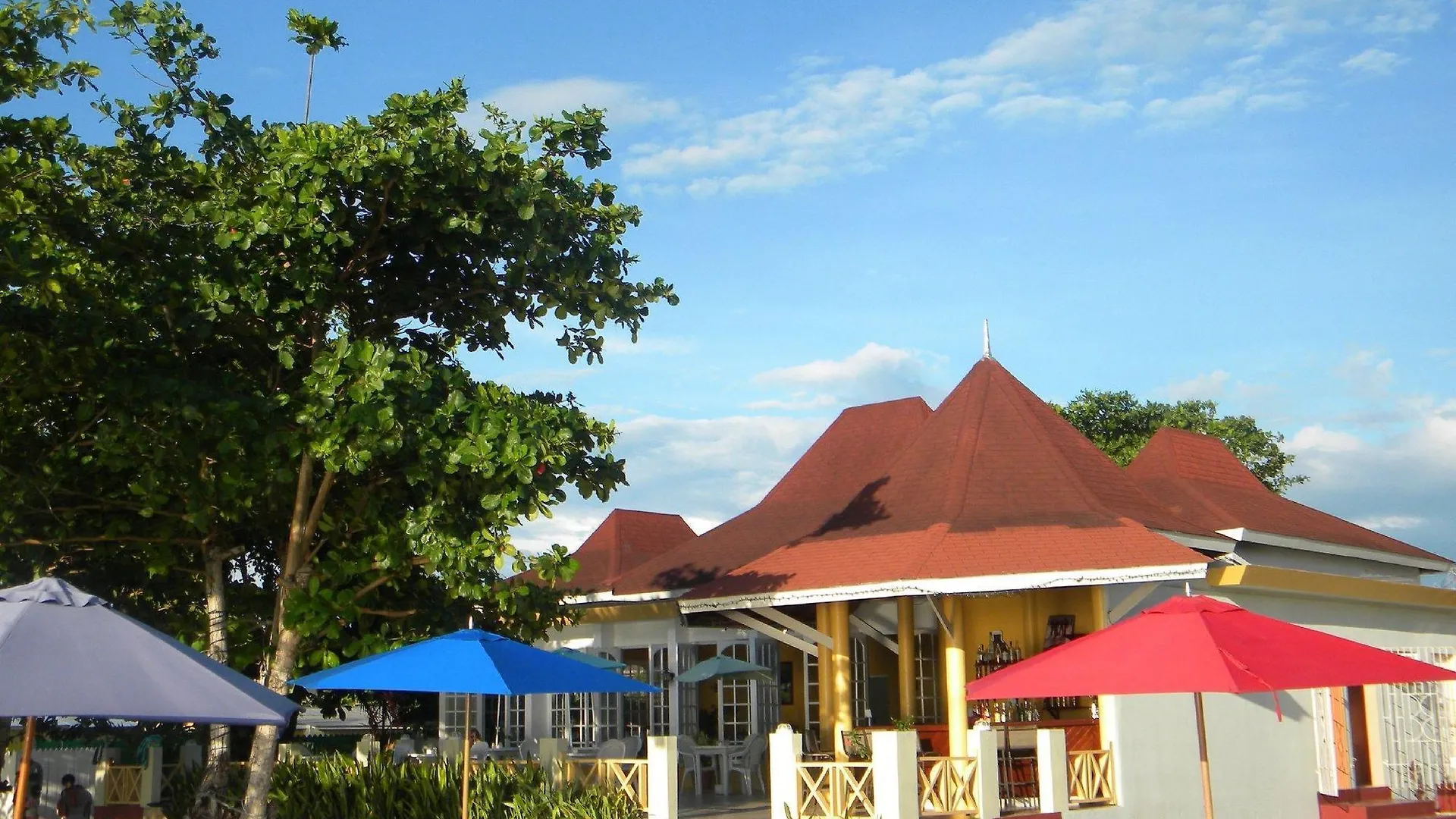 Coral Seas Beach Negril 2*,  Jamajka