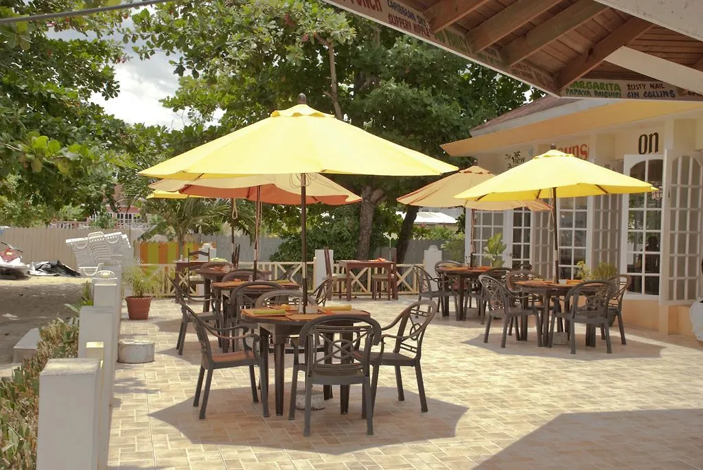 Coral Seas Beach Negril Hotel