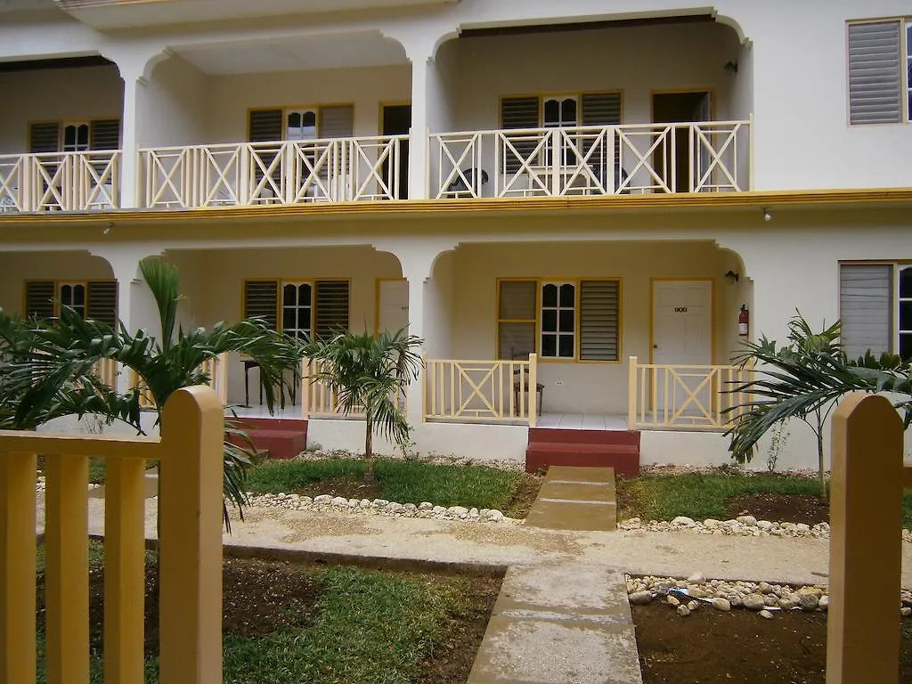 Hotel Coral Seas Beach Negril